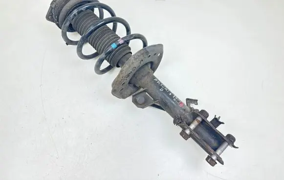 Nissan Qashqai Front shock absorber with coil spring 54302JD03A 54302JB03A 82490300632