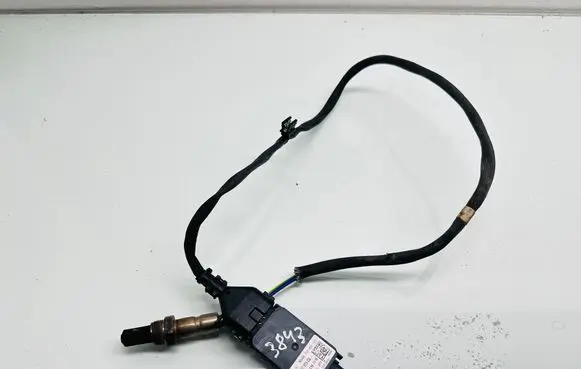 Volkswagen Touran III Lambda probe sensor 04L907805CG 0281007147