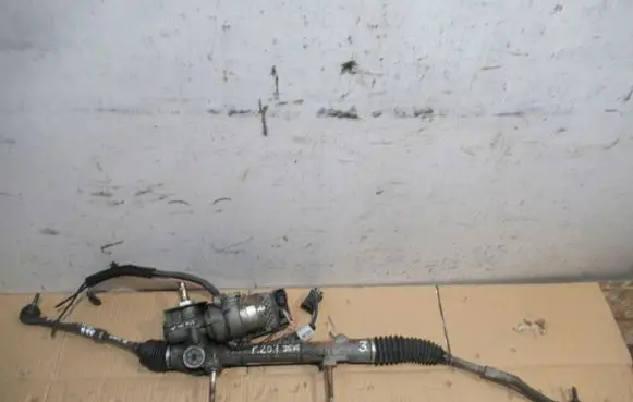 Peugeot 207 Steering rack 6700001938