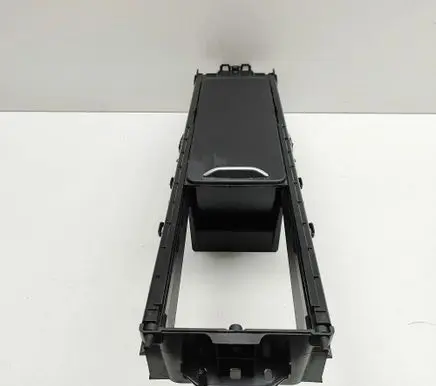 Land Rover Discovery 5 Cup holder MY42048196A MY42048196B