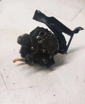 Audi A6 S6 C6 4F Fuel injection high pressure pump 059130755J 00955 0445010125