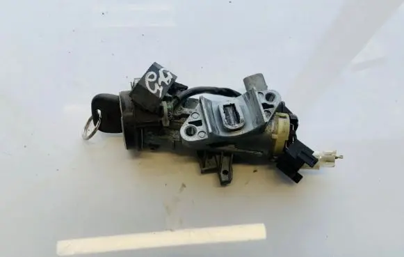 Mitsubishi Colt Ignition lock slm5