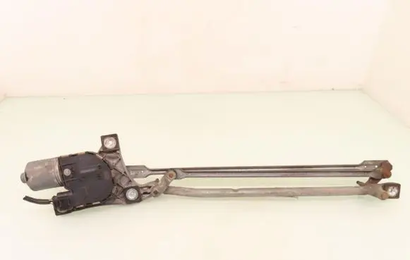 Volvo V50 Front wiper linkage 30699342 0390241924