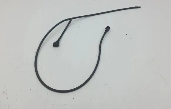 Hyundai Kona I Windshield washer spray nozzle 