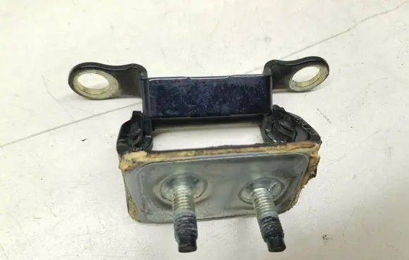Volvo V50 Tailgate/trunk/boot hinge 30716263