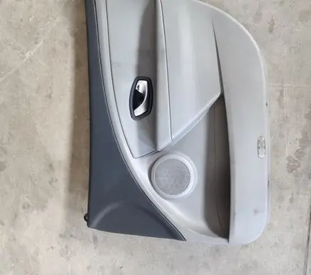 Renault Megane III Front door card panel trim 156042781
