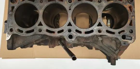 Nissan Almera Engine block GA14