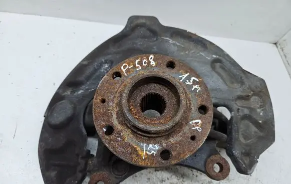 Peugeot 508 Front wheel hub