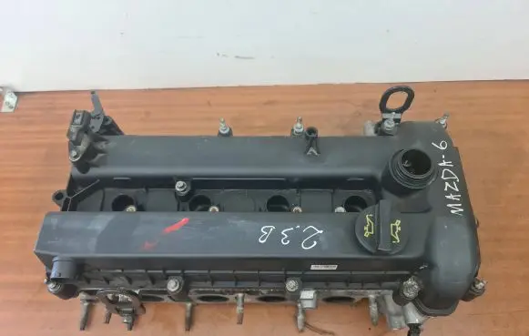 Mazda 6 Engine head 8090A21