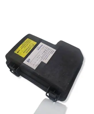 Volvo S60 Fuse box cover 8645259