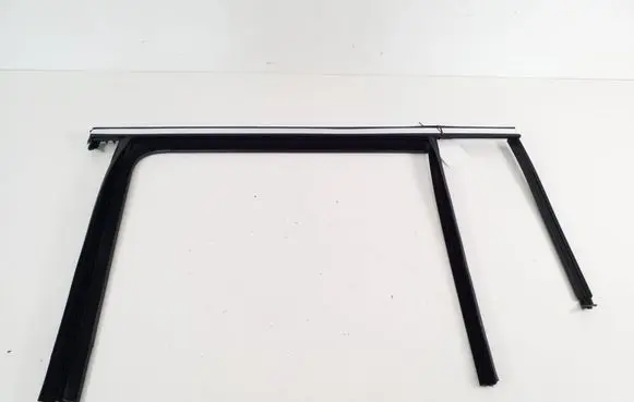Mercedes-Benz EQB Other rear door trim element A2477352500
