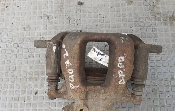 Peugeot 407 Front brake caliper