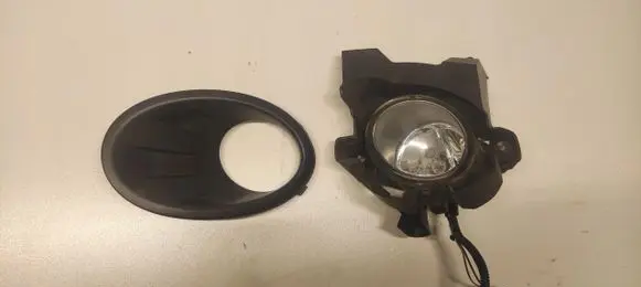 Nissan Qashqai Front fog light 261558992A