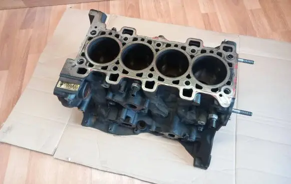 Renault Scenic IV - Grand scenic IV Engine block R9NA401 R9N401 8201719314