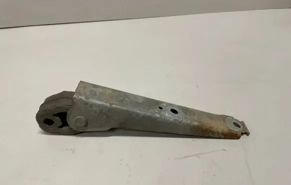 Muffler mount bracket/holder