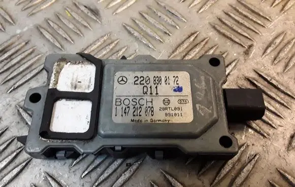 Mercedes-Benz S W220 Air quality sensor A2208300172 2208300172