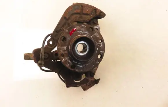Fiat Panda III Front wheel hub spindle knuckle