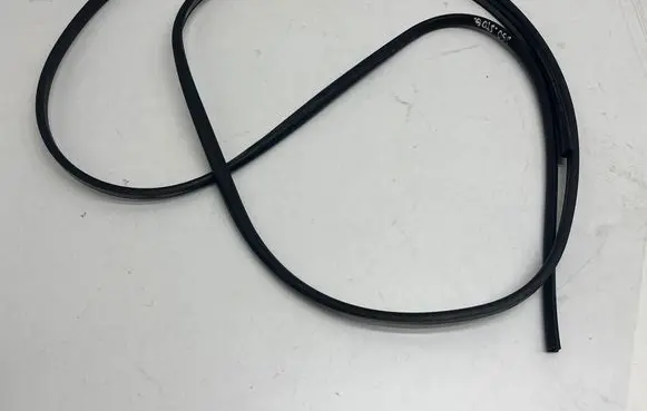 Volvo S60 Sunroof sealing rubber 31484993
