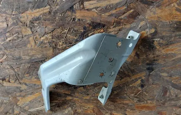 Skoda Karoq Fender mounting bracket 57A821167