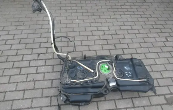 Audi A5 Sportback 8TA Fuel tank 5Q0919051D