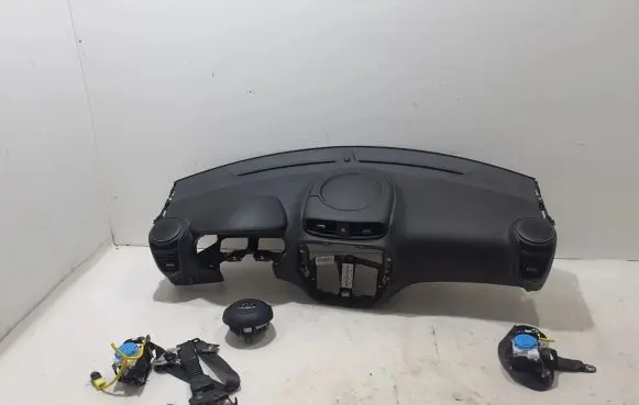 KIA Soul Dashboard 84710B2100EQ