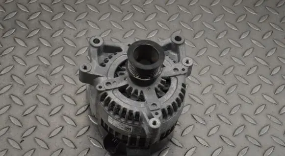 BMW 2 F44 Generator/alternator 8680374