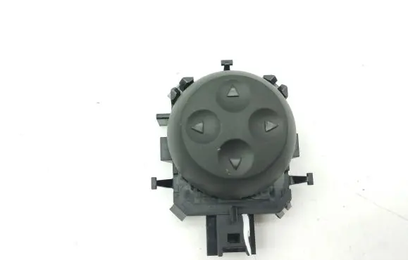 Mercedes-Benz EQA Seat control switch A1679057901