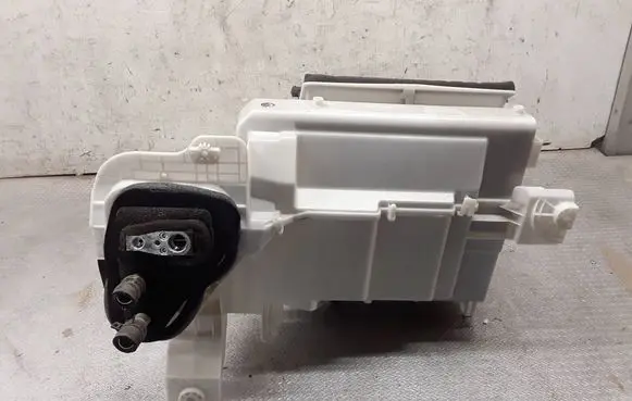 Mazda 6 Interior heater climate box assembly GA031GHP9