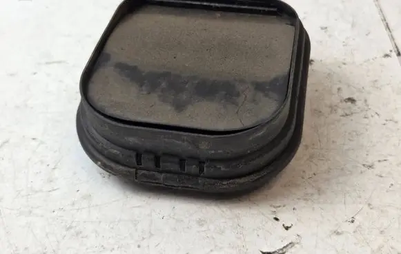 Fiat Doblo Quarter panel pressure vent T804