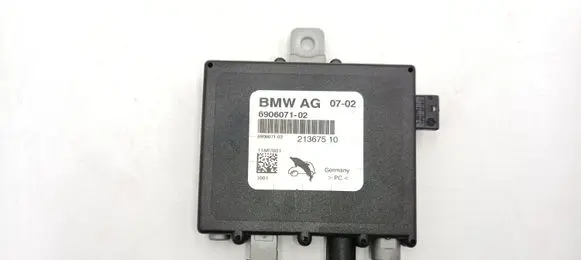 BMW 3 E46 Aerial antenna amplifier 65256906071 6906071