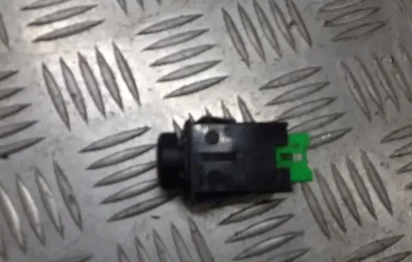 Suzuki Liana Other switches/knobs/shifts BRAK