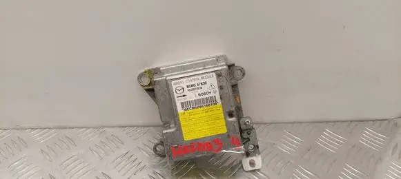 Mazda 3 II Airbag control unit/module BCM557K30 F01G07201K