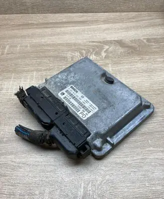 Opel Zafira A Engine control unit/module ECU 24417169 0281010268