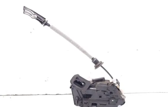 Volkswagen Polo V 6R Rear door lock 6R4839015