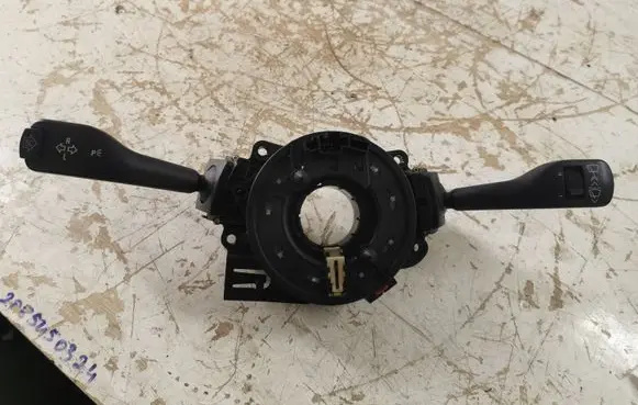 BMW 3 E46 Indicator stalk 613183774889L