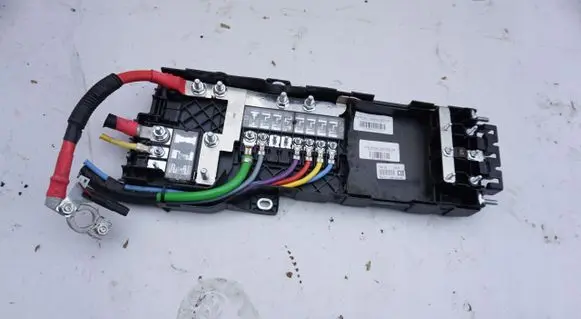 Positive wiring loom
