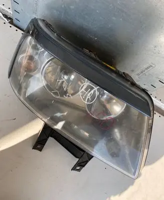 Volkswagen Transporter - Caravelle T5 Headlight/headlamp 7H1941016l 0301195202