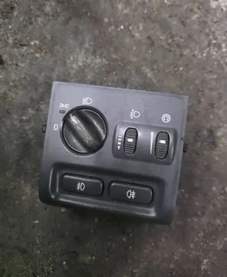 Volvo S40 Light switch 30613944