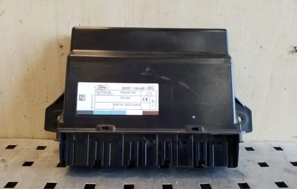 Ford Kuga I Comfort/convenience module 8M5T19G481BG