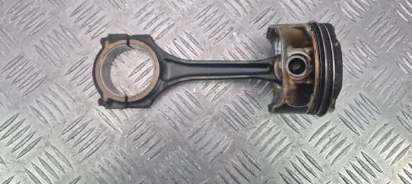 Mercedes-Benz A W176 Piston DFA2700317 21065 0833135