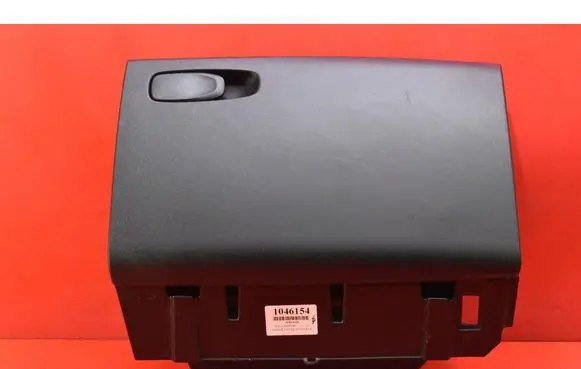 Volvo V40 Glove box 1284503