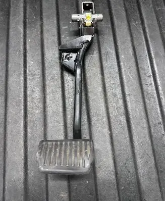 Volvo S90, V90 Brake pedal 31489736