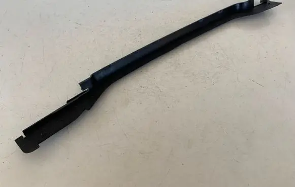 Audi A3 S3 8V Radiator trim 8V0121331
