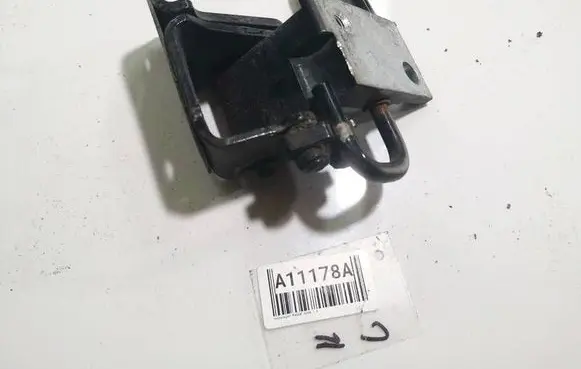 Volkswagen PASSAT CC Rear door lower hinge 