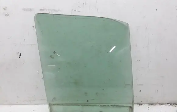 Ford Transit - Tourneo Connect Front door window glass four-door