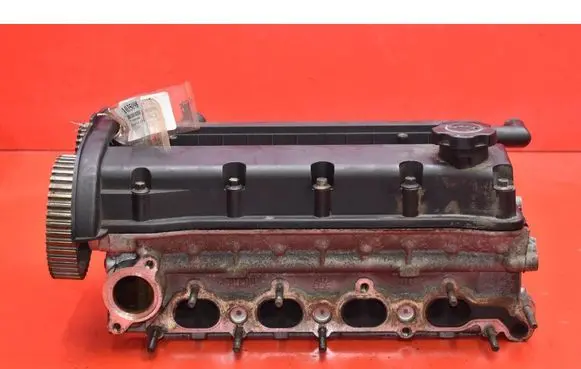 Chevrolet Lacetti Engine head 