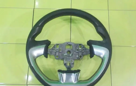 Citroen DS3 Steering wheel 15AB52