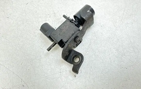 Honda CR-V Turbo solenoid valve