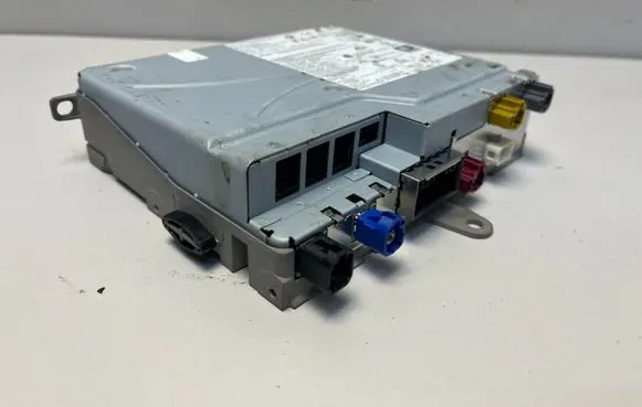 BMW X2 U10 GPS navigation control unit/module 5B81747 5B877C2