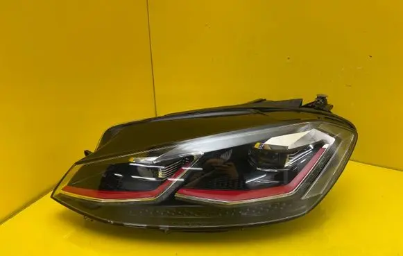 Volkswagen Golf VII Headlight/headlamp 5G1941081A